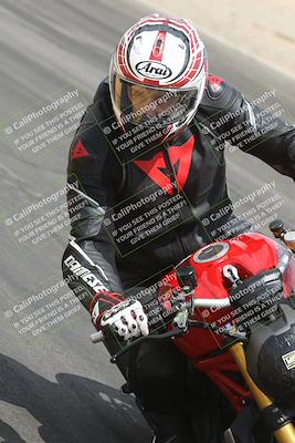 media/May-05-2025-Moto Forza (Mon) [[3c1838c5e5]]/3-C Group/Session 2 (Turn 7 Inside)/